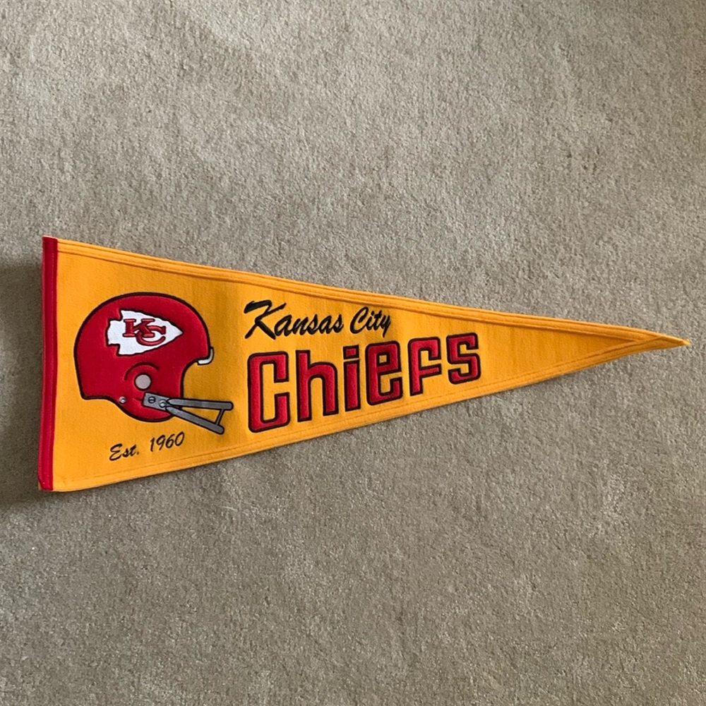 NWOT Kansas City Chiefs Vintage Felt Pennant